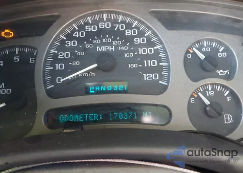 2004 GMC Sierra 1500 Denali z USA, uszkodzony, nr VIN 2GTFK69U541147132